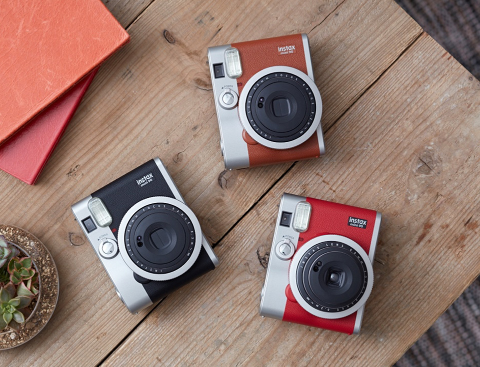 Versnipperd Literatuur lancering instax mini 90 | FUJIFILM